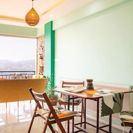 Flat With Great View And Central Location In Konak 伊兹密尔 外观 照片